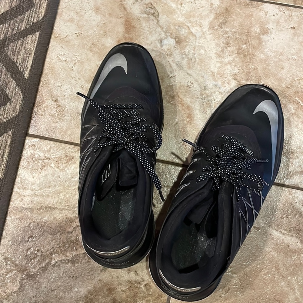 Size 5 Waterproof Golf Shoe